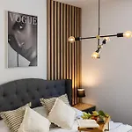 Honoris - Brand New - Private Parking - 90 M From The Beach- Terrace Appartamento Slano