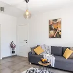 Honoris - Brand New - Private Parking - 90 M From The Beach- Terrace