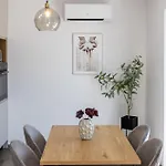 Honoris - Brand New - Private Parking - 90 M From The Beach- Terrace Apartman Slano