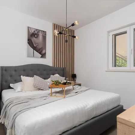 Appartamento Honoris - Brand New - Private Parking - 90 M From The Beach- Terrace