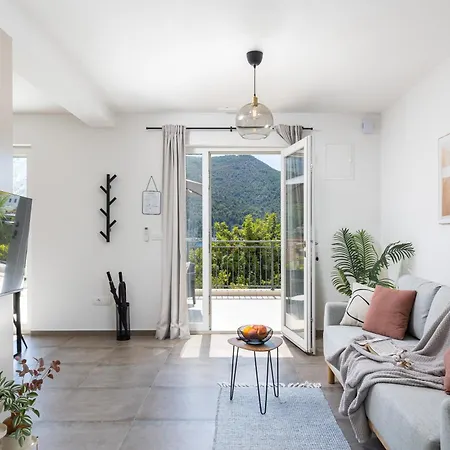 Honoris - Brand New - Private Parking - 90 M From The Beach- Terrace *