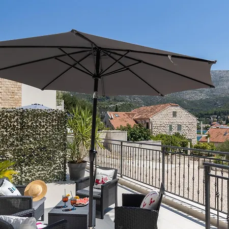 Apartman Honoris - Brand New - Private Parking - 90 M From The Beach- Terrace *