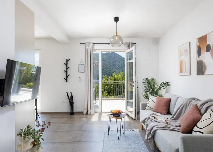 Honoris - Brand New - Private Parking - 90 M From The Beach- Terrace *