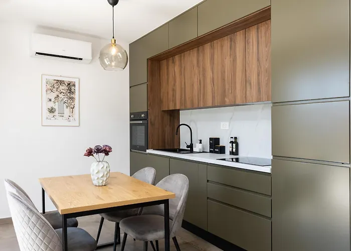 Honoris - Brand New - Private Parking - 90 M From The Beach- Terrace Apartament Slano